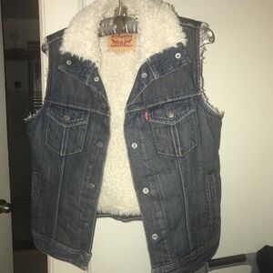 Levi’s fuzzy denim vest
